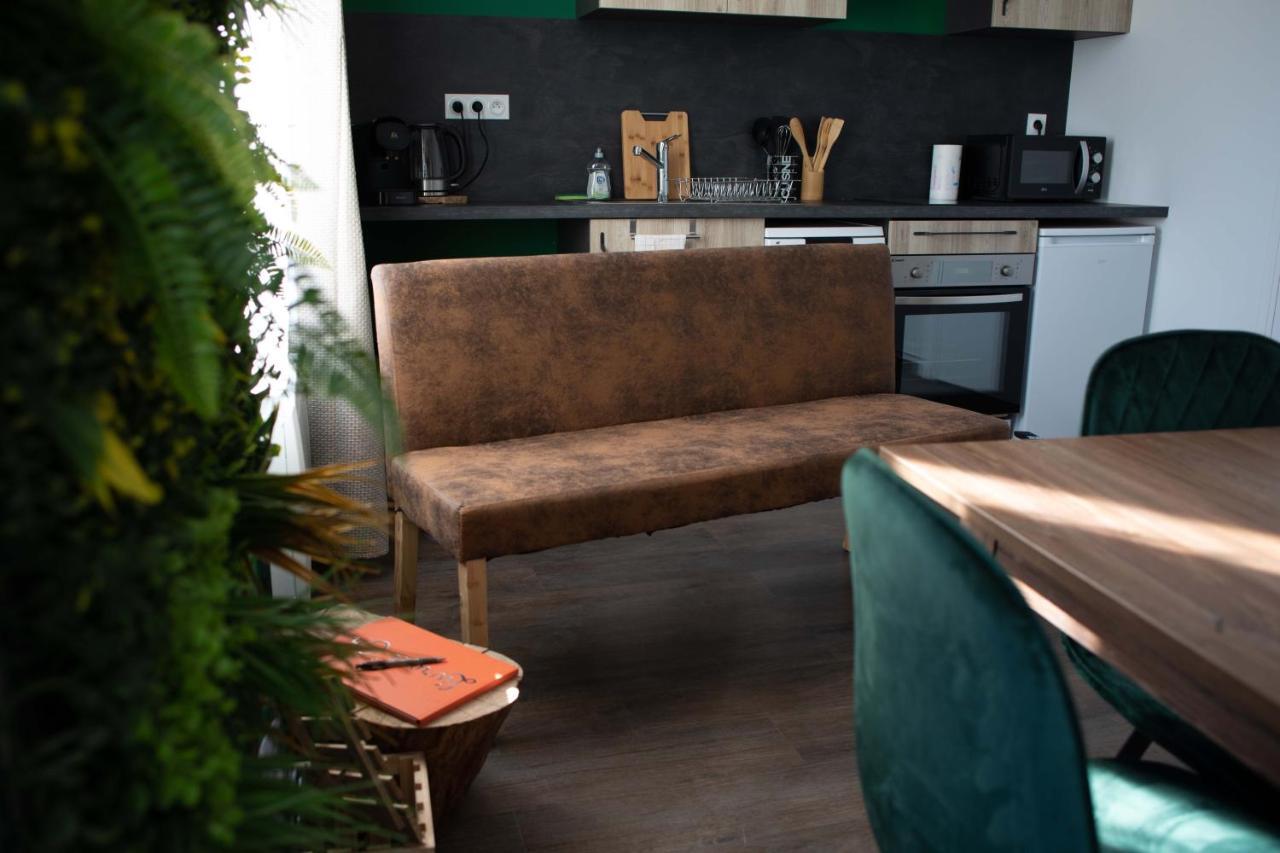 * Les Suites Aux Etoiles * Clermont-Ferrand Eksteriør bilde
